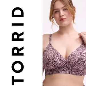 TORRID Lightly-Lined Smooth Surplice Bralette Classic Leopard Keepsake Lilac Sz1
